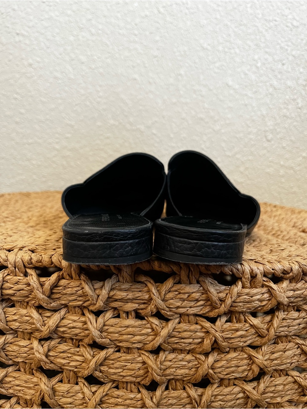 Everlane The Boss Mule Black Pebbled Leather Women’s Size 8 - Picture 3 of 7